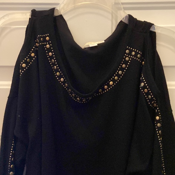 Westport off the shoulder sweater w/ round studs - Picture 2 of 3